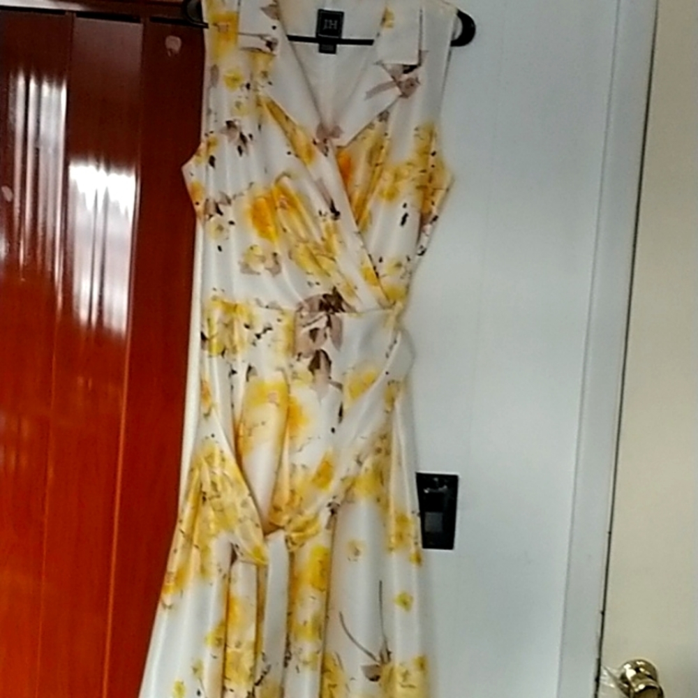 Wms sleeveless dress